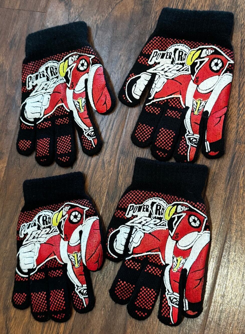 Power Rangers RPM Magic Stretch Gloves Youth Kids Vintage Set of 2 winter Cold